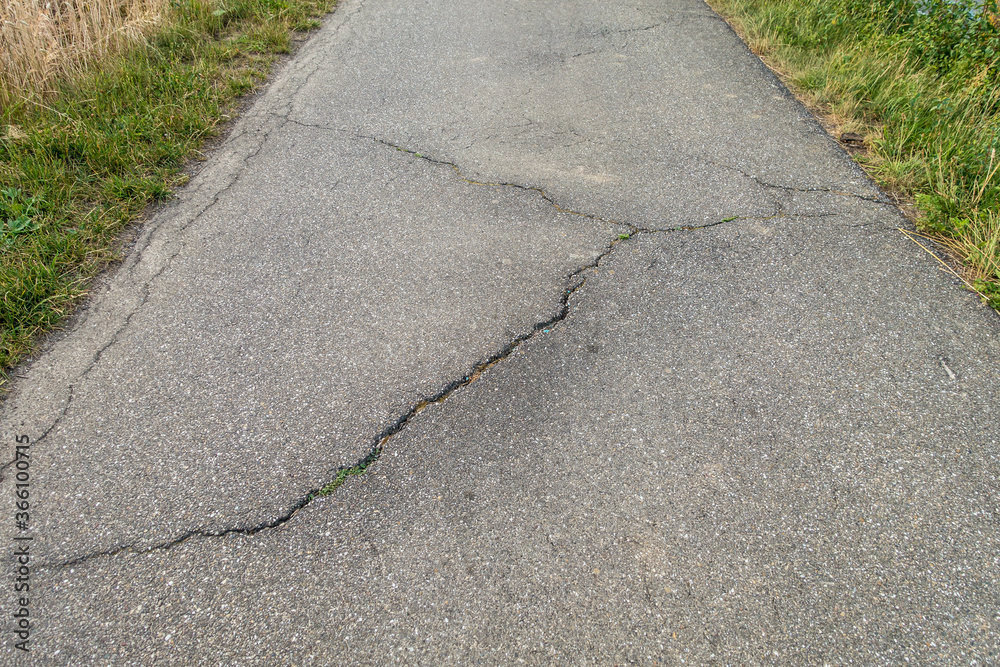 Obraz premium Strassenschäden