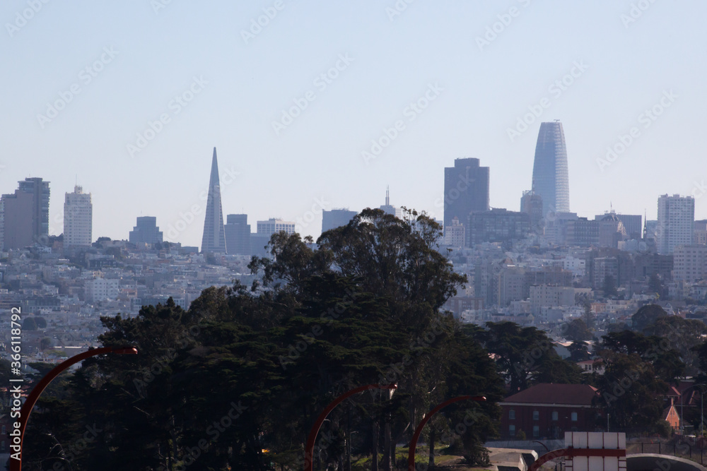 Fototapeta premium San Francisco skyline from the Bay