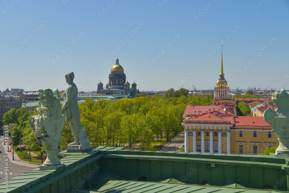 Fototapeta premium metal green roof of the Hermitage