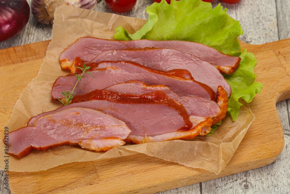 Sliced smoked duck breast served salad Sliced smoked duck breast served salad