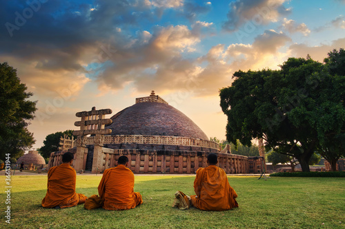Sanchi Stupa, a Buddhist complex, famous for its Great Stupa, in the State of Madhya Pradesh, India photo