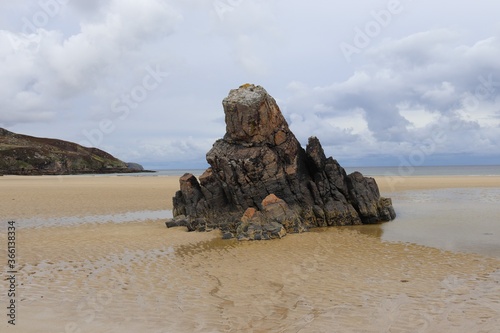 Fototapeta Naklejka Na Ścianę i Meble -  Garry Beach and sea stack, Isle of Lewis, Scotland