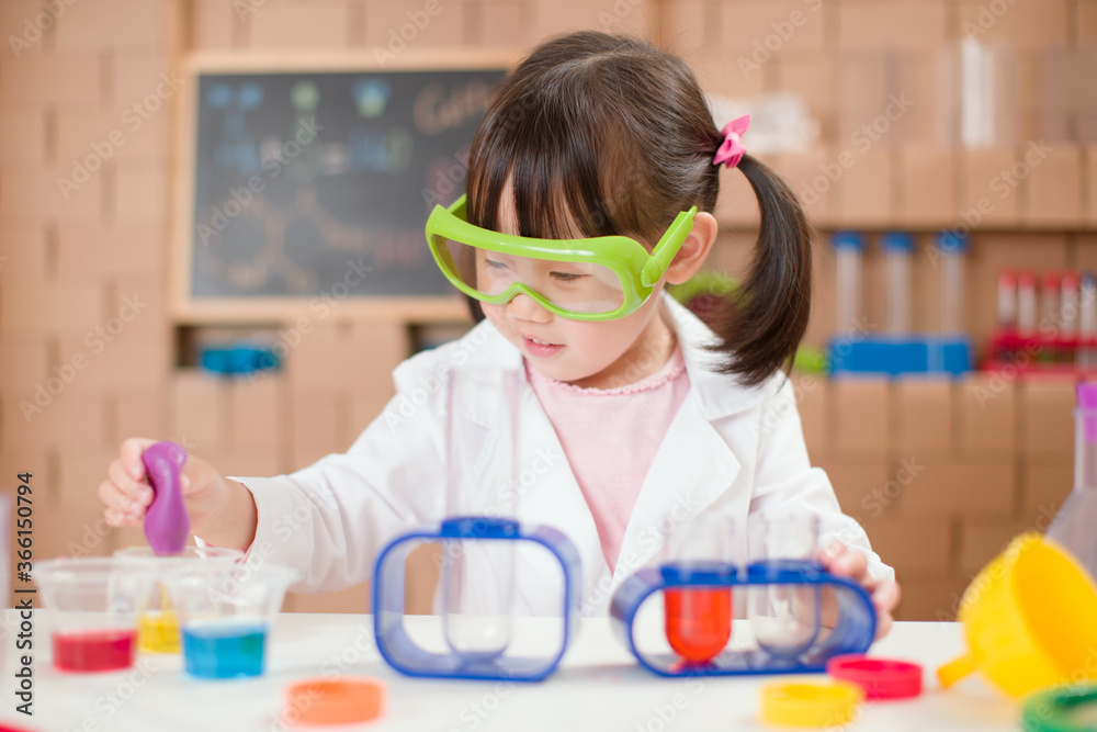 toddler girl play science experiments for homeschooling toddler girl play science experiments for homeschooling