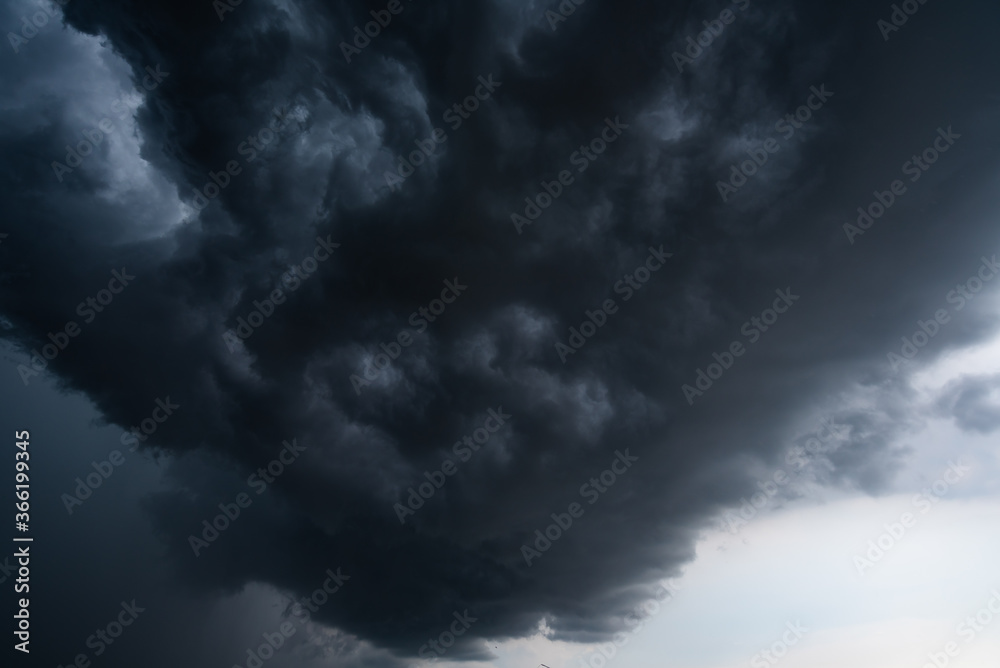 Obraz premium dark storm clouds with background,Dark clouds before a thunder-storm.