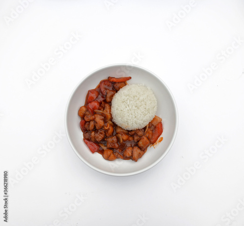 chicken in sweet and sour sauce with white rice