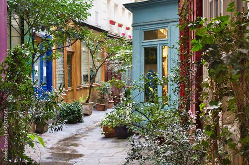 Fototapeta Naklejka Na Ścianę i Meble -  street in the old town