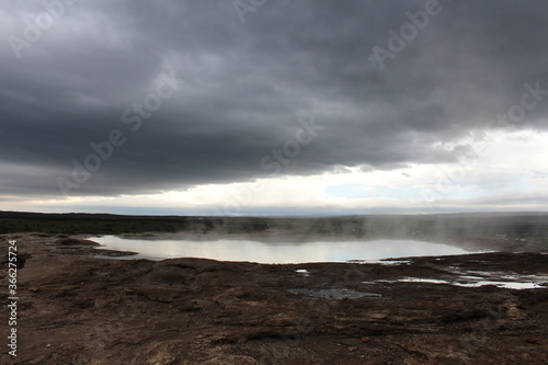 geyser in iceland © Julian