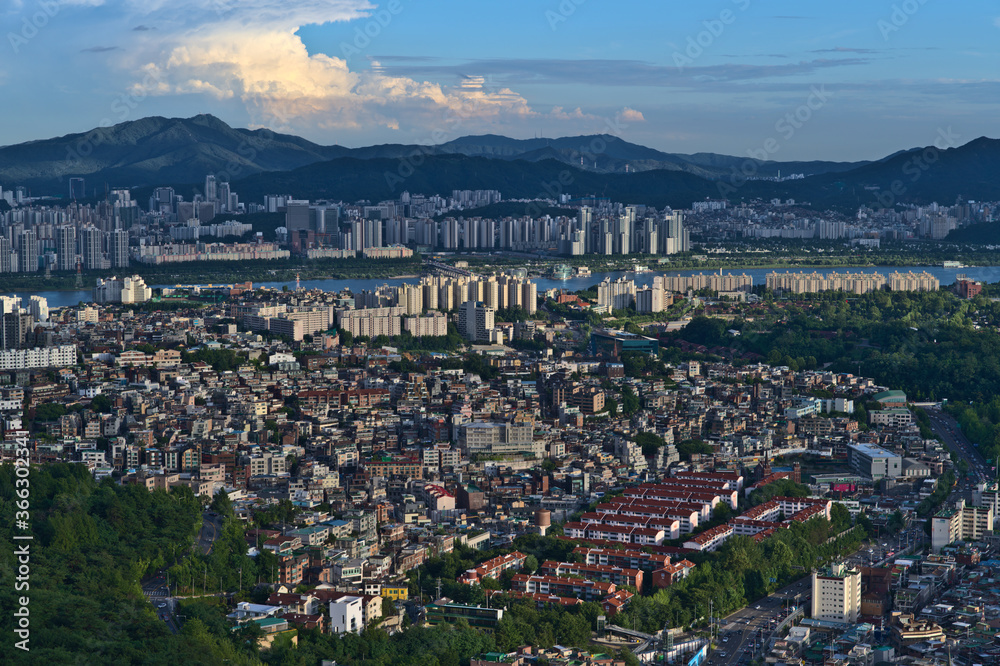 Grand view of Seoul city from Namsan