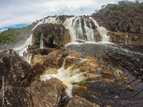 Fototapeta Naklejka Na Ścianę i Meble -  Waterfall at Chapada dos Veadeiros national park in Brazil