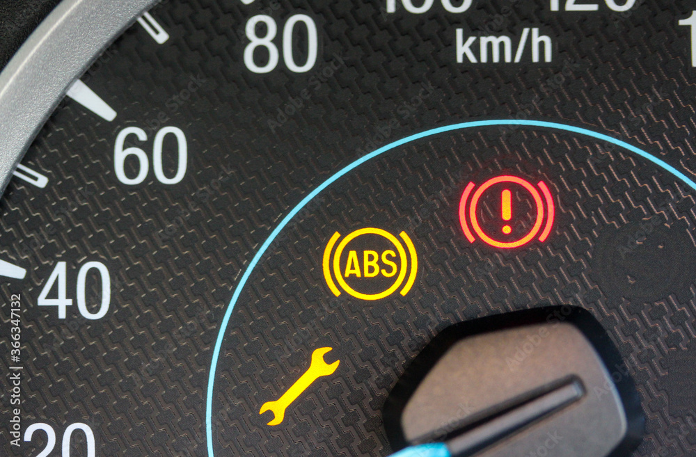 Warning lights in vehicle speedometer