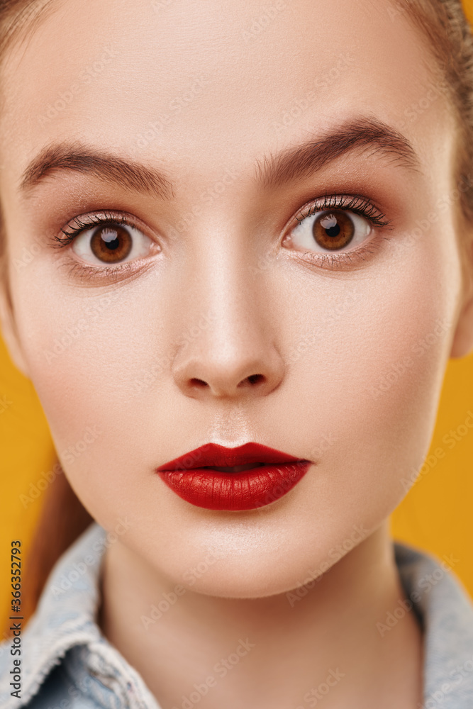 teen girl with brown eyes teen girl with brown eyes