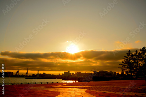 青海南ふ頭公園 夕景/Beautiful sunsetscenery from Aomi Minami Futo Park photo