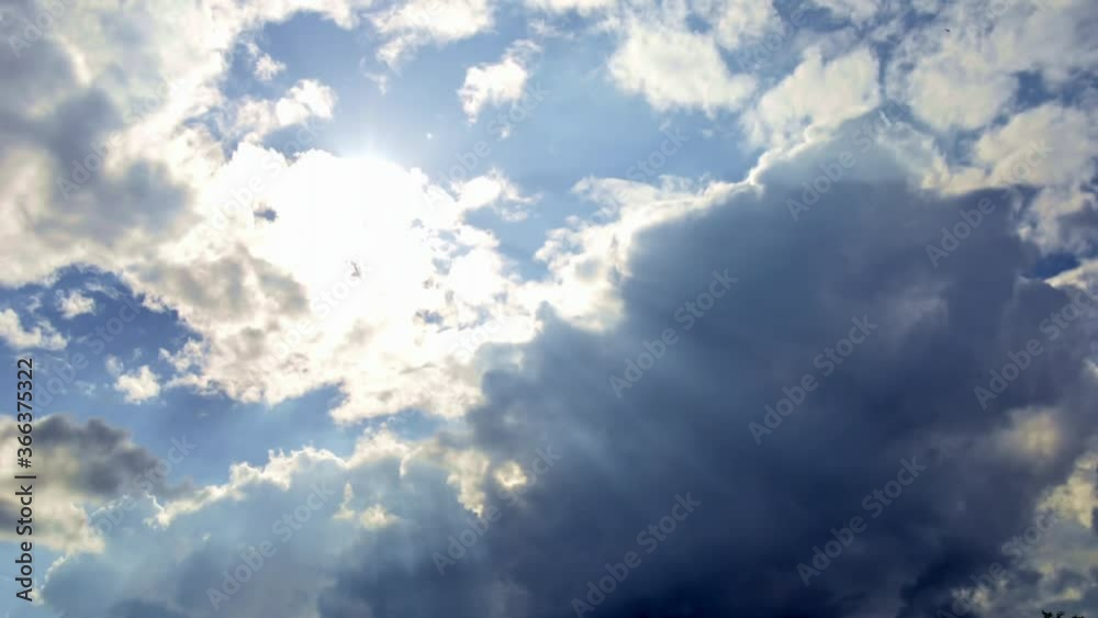 Himmel Zeitraffer Sonne und Mond Ganzer Tag