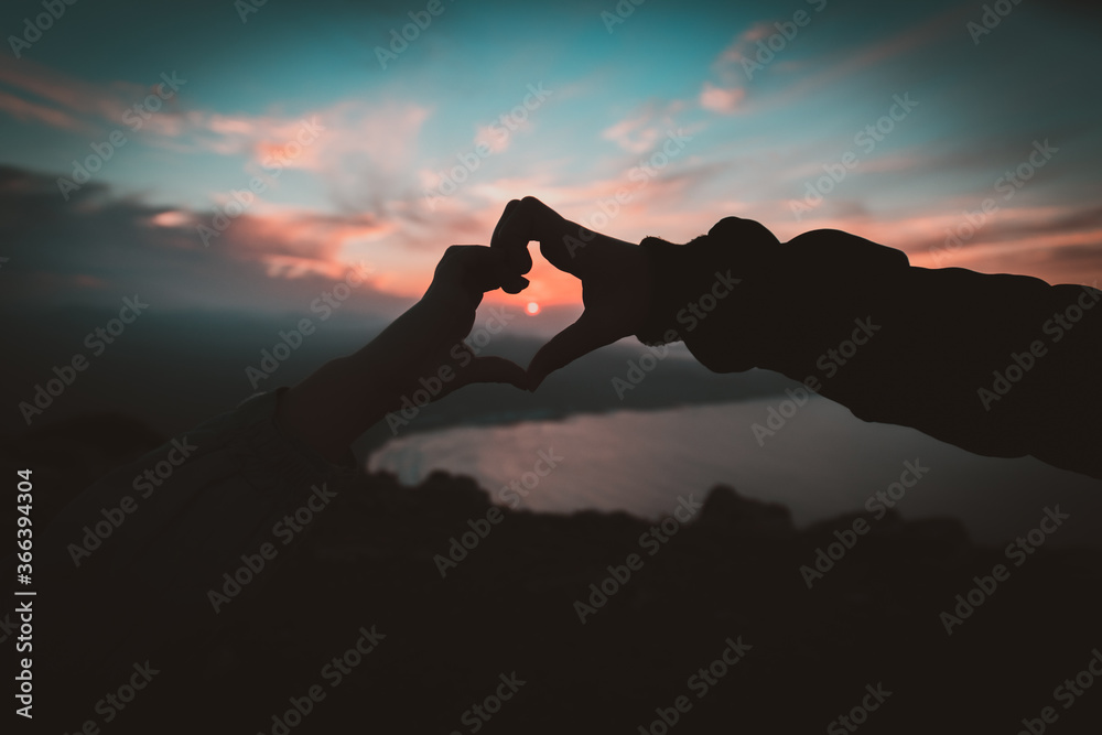 Love is in the air - obrazy, fototapety, plakaty 