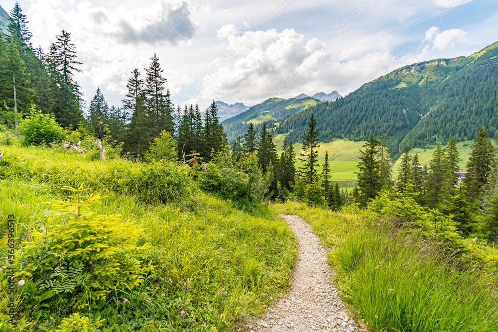 Obraz premium Fantastic hike in the Lechquellen Mountains in Vorarlberg Austria