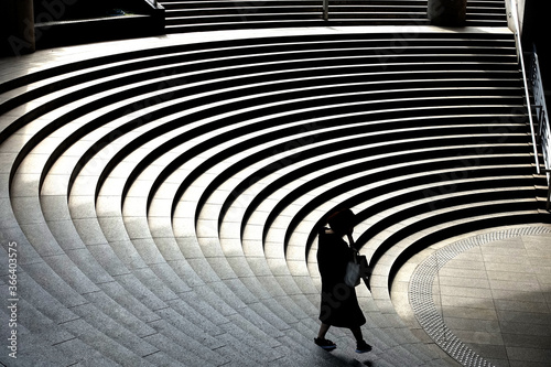 Fototapeta Naklejka Na Ścianę i Meble -  街の風景円形の階段