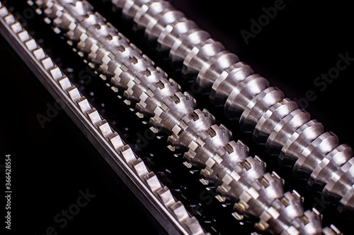 broach tool, broach, retightening,  metal, steel, chrome, tool