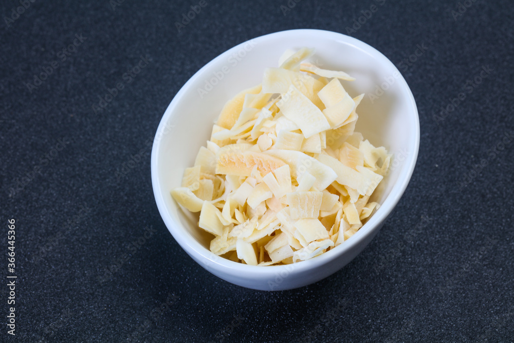Coconut dry chips in the bowl