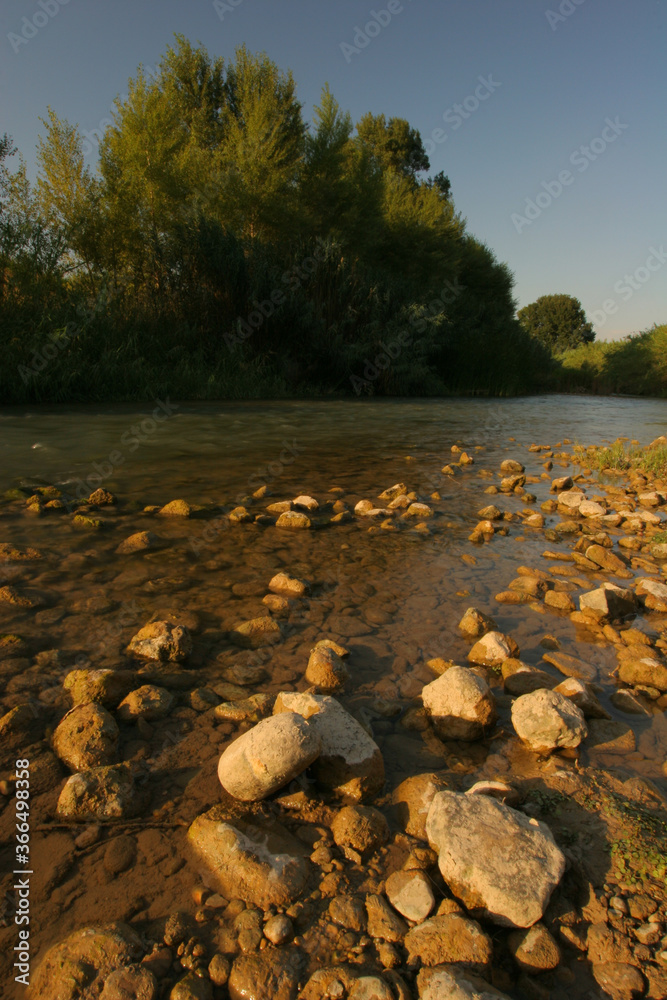 Tarde de verano junto al Río Segura. Cieza, Murcia, España. Tarde de verano junto al Río Segura. Cieza, Murcia, España.