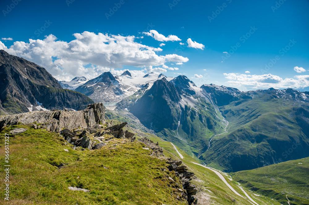 Nufenenpass with Griesgletscher, Bättelmatthorn, Rothorn and Blinnenhorn on in the Valais Alps