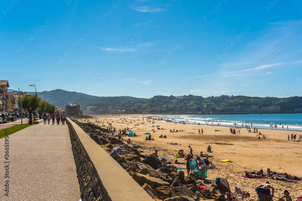 Hendaye, Lapurdi / France »; July 5, 2020: Hendaye Beach on a crowded summer afternoon, French Basque Country