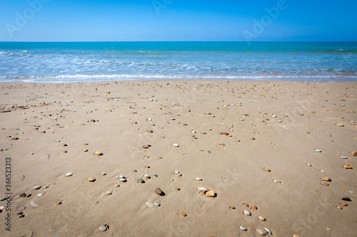 Spiaggia sabbia e ciottoli