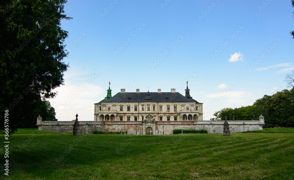 Podgoretsky castle - a well-preserved renaissance palace