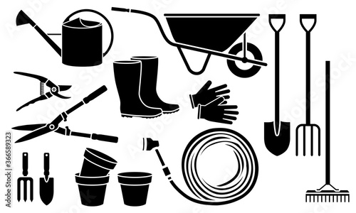 Silhouettes noires de quelques objets de jardinage.