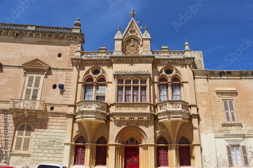 Architecture gothique place Saint-Paul à Mdina (Rabat, Malte) 1