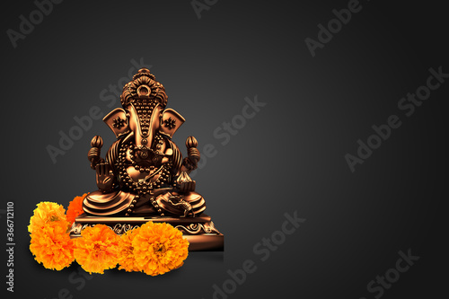 Foto Selective focus on statue of Lord Ganesha , Ganesha Festival