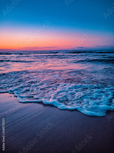 Sonnenuntergang mit Blick aufs Meer