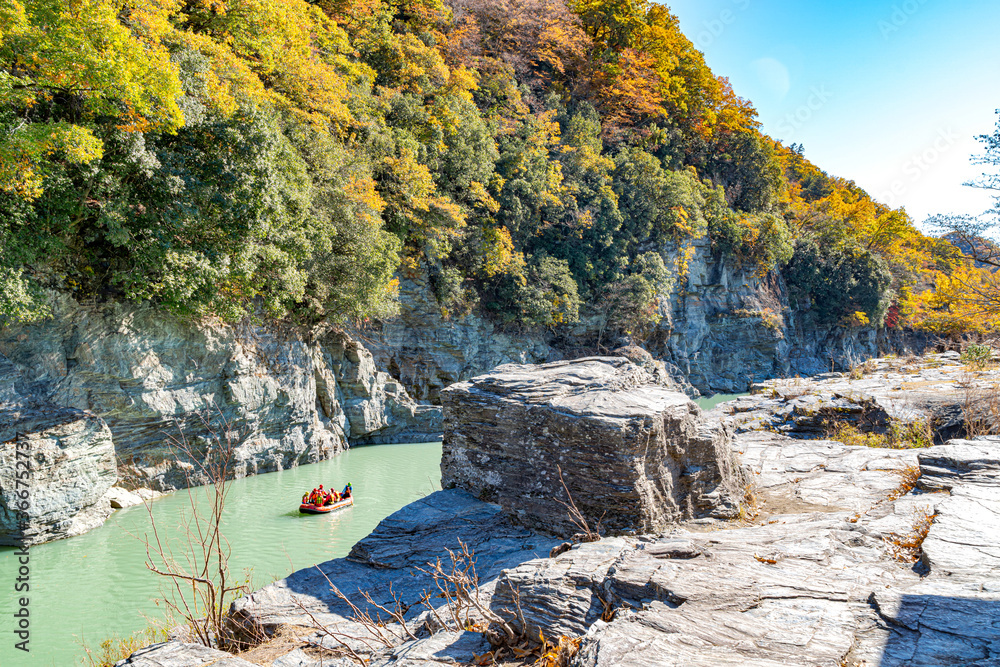 【埼玉県 長瀞】紅葉時期の長瀞岩畳
