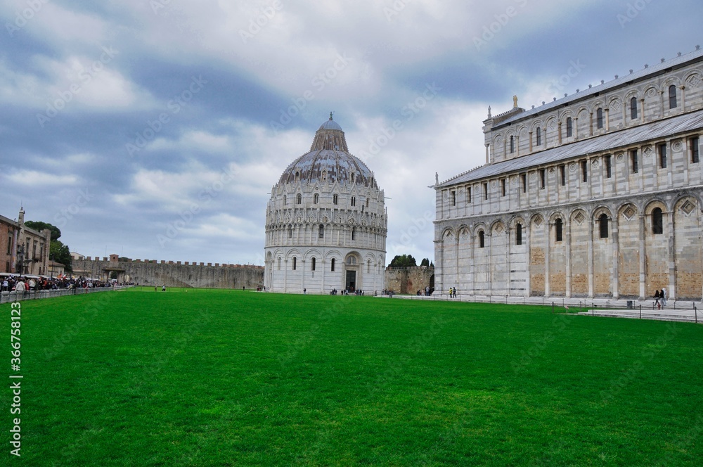 cathedral of pisa