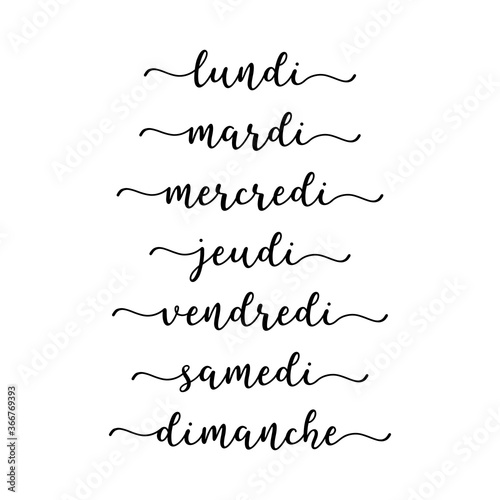 Écrit à la main les jours de la semaine. Lundi Mardi Mercredi Jeudi Vendredi Samedi Dimanche. Lettrage pour calendrier, organisateur, planificateur