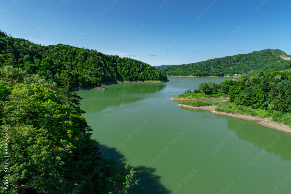 北海道　桂沢湖の夏の風景