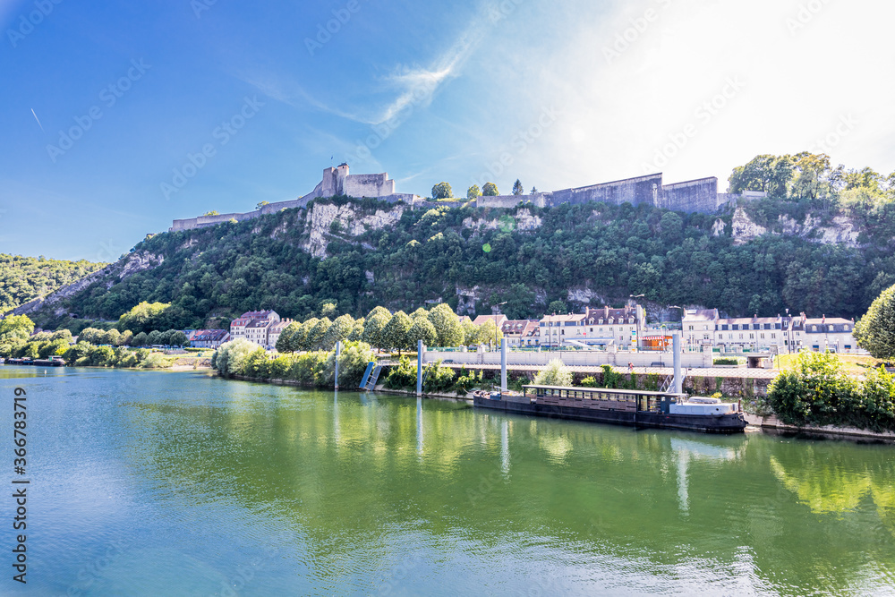 Fototapeta premium Dans les rues de Besançon