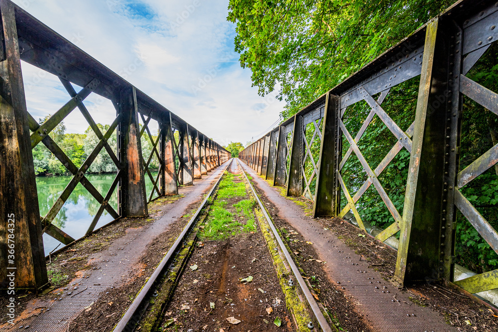 Obraz premium Pont de la Ligne du Chemin de fer présidentiel Jules Grévy
