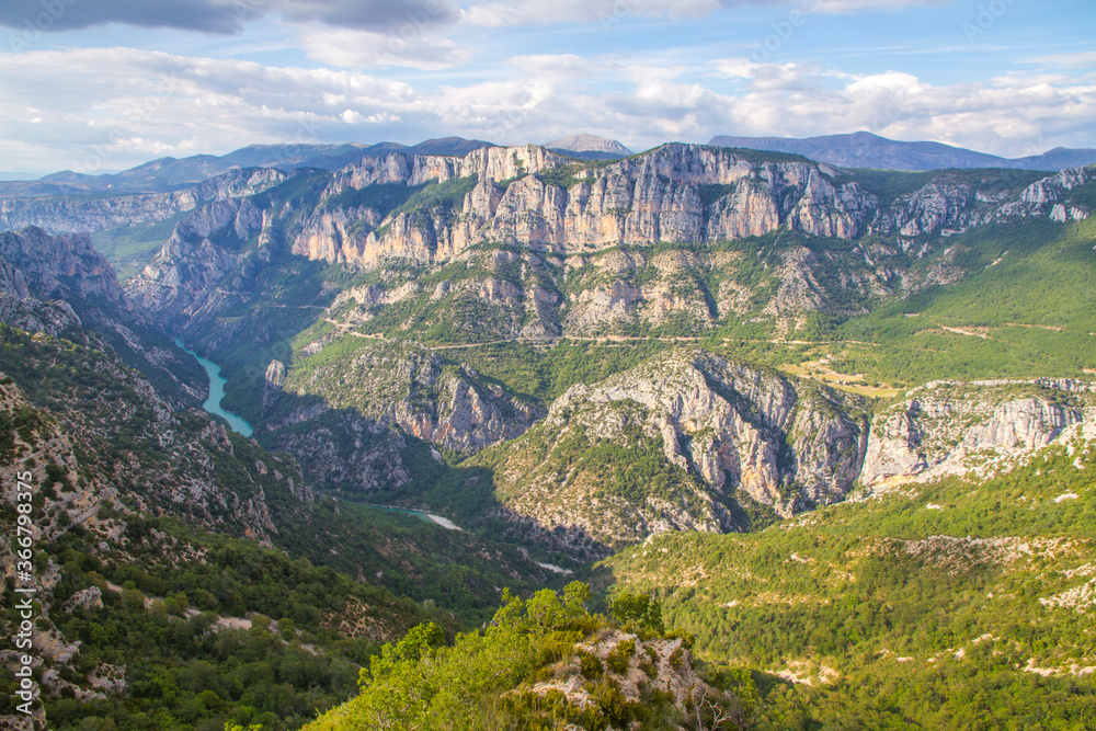 Verdon Gorge (Gorges du Verdon), a river canyon in southeastern France.