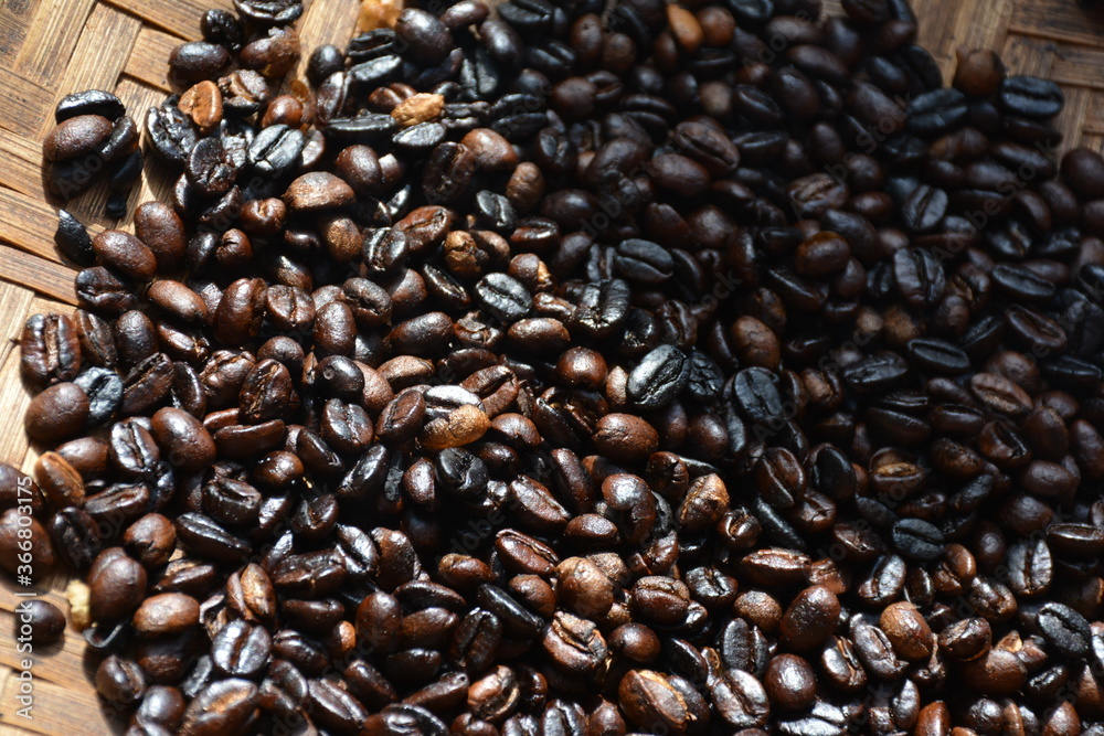 roasted coffee beans background roasted coffee beans background