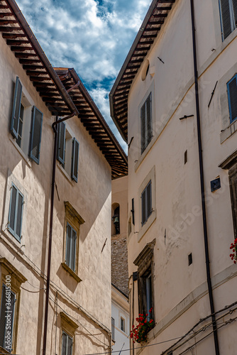 Spoleto, splendida cittadina umbra, patria del Festival dei Due Mondi, manifestazione internazionale di musica, arte, cultura e spettacolo 