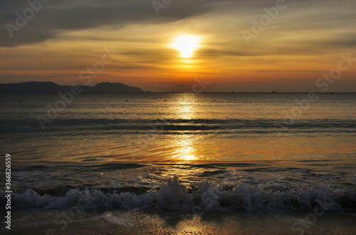 Fototapeta Naklejka Na Ścianę i Meble -  Sunset background on the sea coast