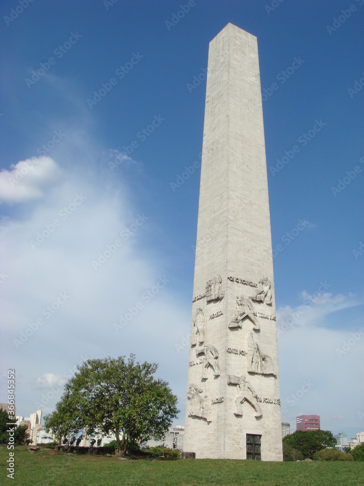 monument in Sao Paulo