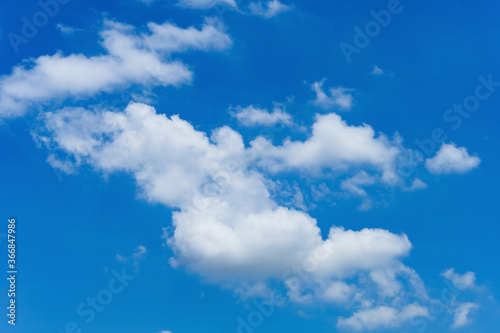 Fototapeta Naklejka Na Ścianę i Meble -  beautiful blue sky with white clouds in the noon time horizontal composition