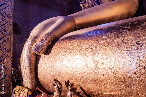 Hand of Buddha statue in Tonson temple photo