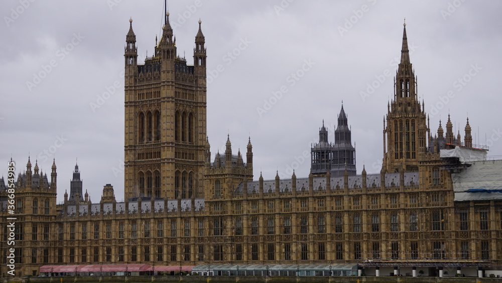 houses of parliament