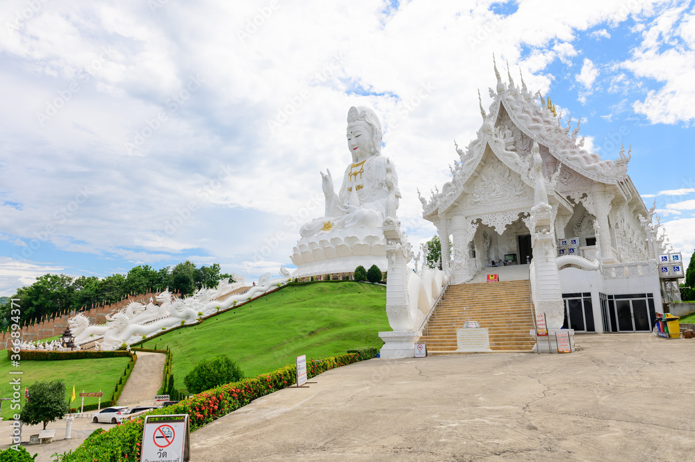 White giant Guanyin statue at Wat Huay Pla Kang