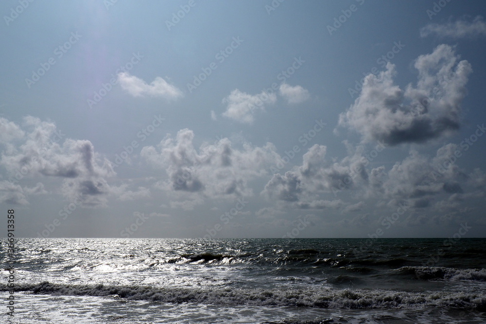 Mer agitée en Normandie