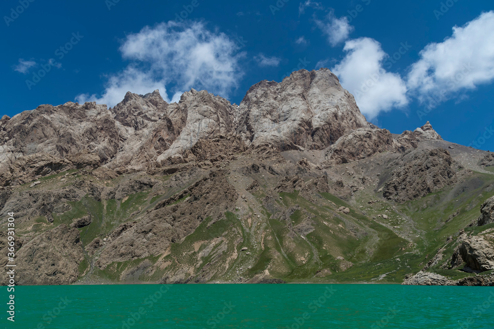 Köl-Suu lake, High Altitude Lake, Kurumduk valley, Naryn province, Kyrgyzstan, Central Asia Köl-Suu lake, High Altitude Lake, Kurumduk valley, Naryn province, Kyrgyzstan, Central Asia
