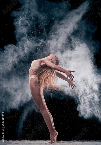 dancing girl in flour (powder). Black studio. Ballet dance. © Артур Парфененко