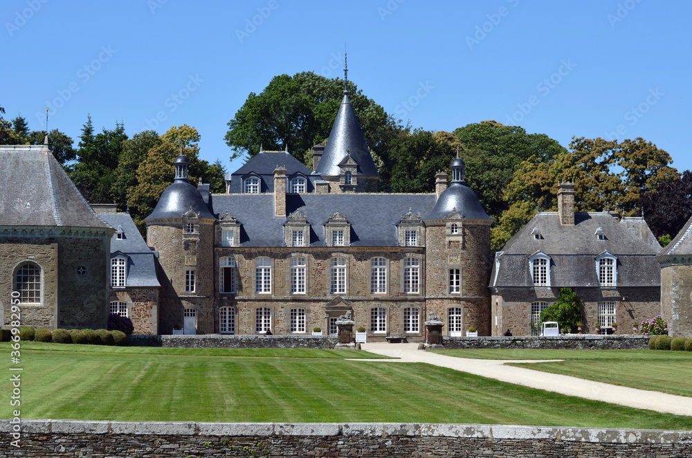 chateau bourbansais